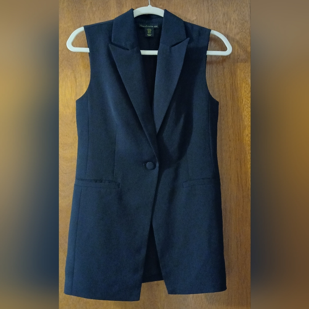 House Of Harlow Long Black Vest
